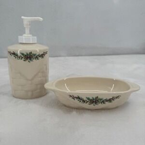 Vtg Pfaltzgraff Holiday Holly Joy Basketweave Heritage Cream Dispenser/Dish Set